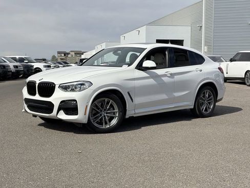 Used 2021 BMW X4 xDrive30i w/ M Sport Package AWD/4WD image 2