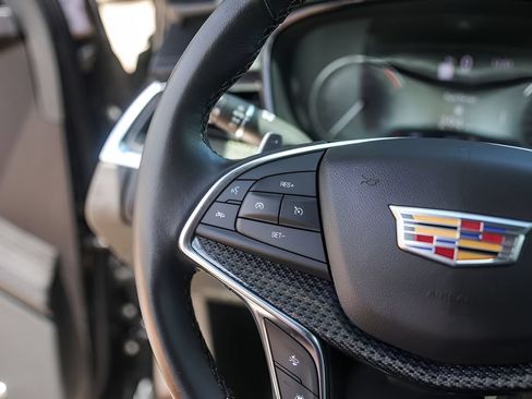 Used 2022 Cadillac XT5 Sportv AWD/4WD image 14
