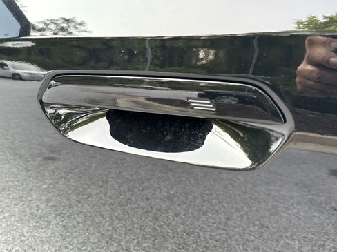 New 2025 BMW X1 xDrive28i w/ Convenience Package image 31