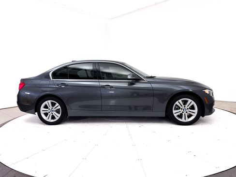 Used 2017 BMW 330i Sedan RWD image 37