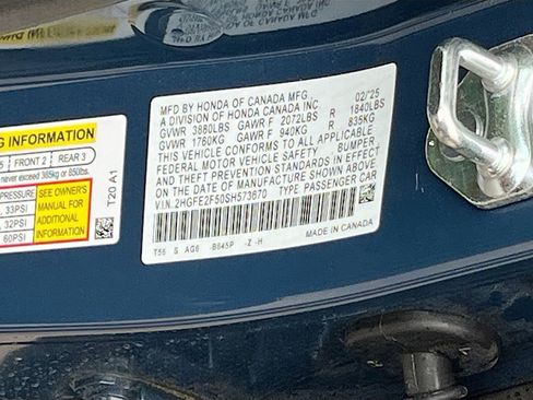 Used 2025 Honda Civic Sport image 30