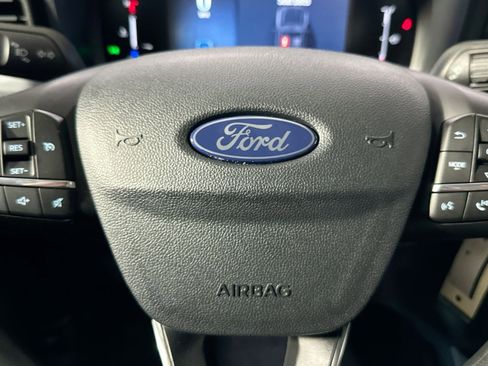 New 2026 Ford Maverick XL image 19