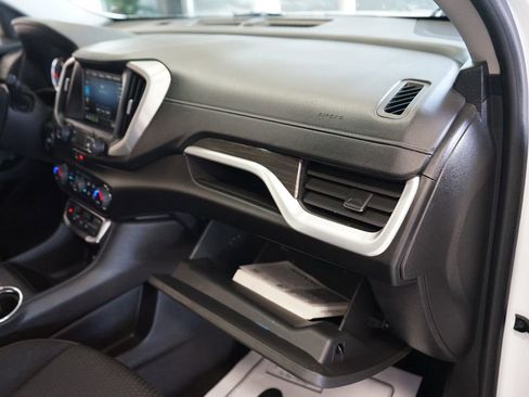 Used 2022 GMC Terrain SLE w/ Driver Convenience Package AWD/4WD image 42