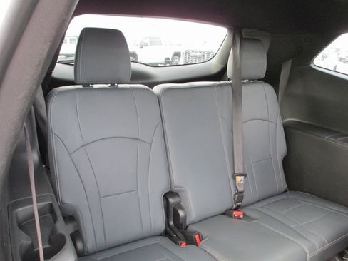 Certified 2023 Buick Enclave Essence w/ Experience Buick Package image 22