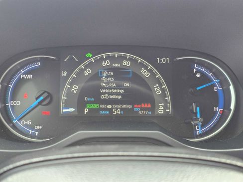 Used 2025 Toyota RAV4 LE image 24