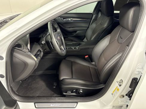 Used 2026 Cadillac CT5 V image 29