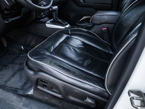 Used 2009 HUMMER H3 Alpha image 67