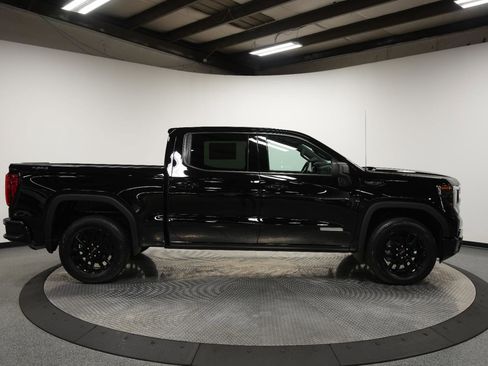 New 2026 GMC Sierra 1500 Elevation image 8