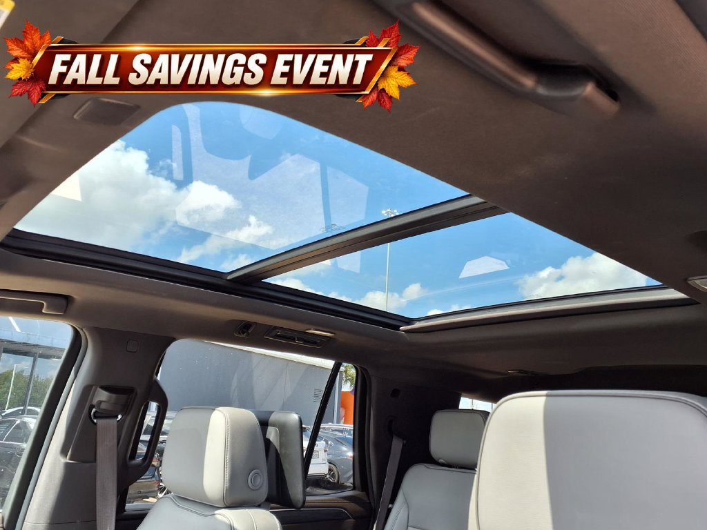 Used 2021 GMC Yukon SLT w/ SLT Premium Package AWD/4WD image 10