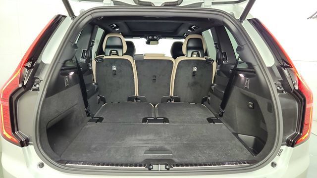 New 2026 Volvo XC90 T8 Plus w/ Protection Package AWD/4WD image 41