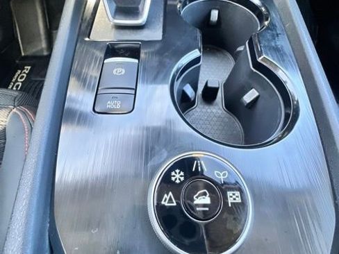 Certified 2025 Nissan Rogue SV w/ Rock Creek Premium Package AWD/4WD image 22