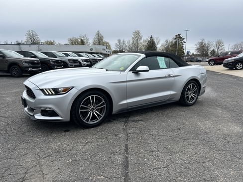Used 2017 Ford Mustang Premium RWD image 13