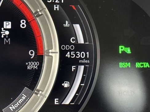 Certified 2021 Lexus LC 500 Convertible w/ Touring Package RWD image 17