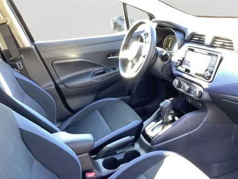 Used 2025 Nissan Versa SV w/ Trunk Package image 12