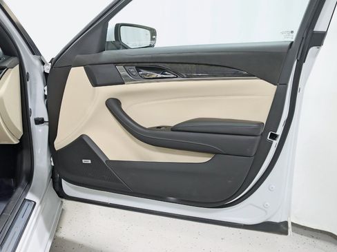 Used 2018 Cadillac CTS Luxury image 31