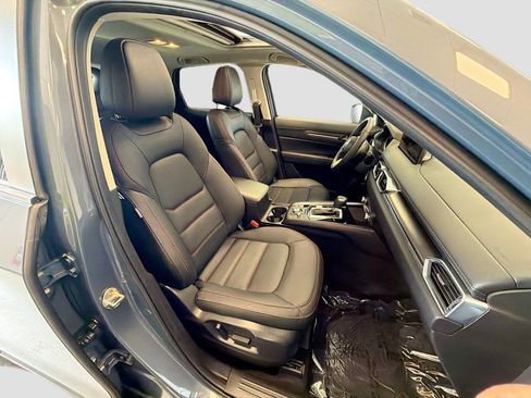 Used 2023 MAZDA CX-5 Carbon Edition image 33