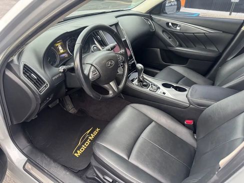 Used 2016 INFINITI Q50 Premium image 5