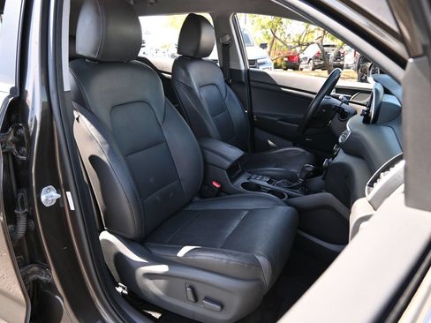 Used 2020 Hyundai Tucson Limited FWD image 25
