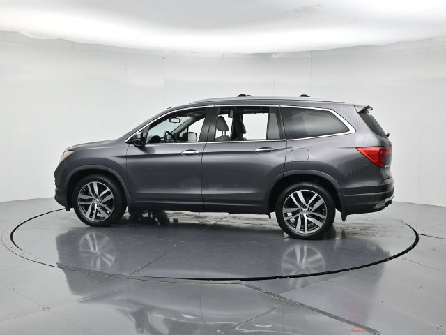Used 2016 Honda Pilot Touring image 7