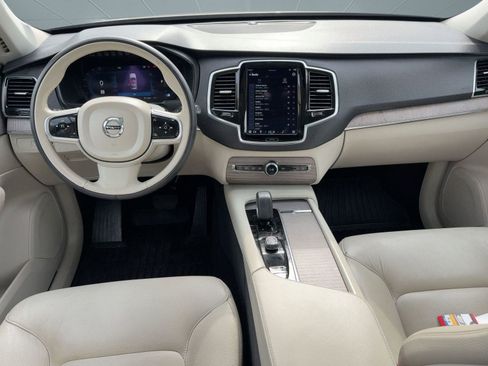 Certified 2023 Volvo XC90 B6 Plus w/ Protection Package image 25