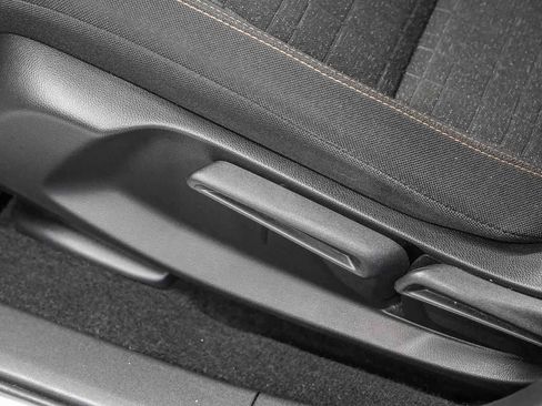 Used 2023 Honda HR-V Sport image 22