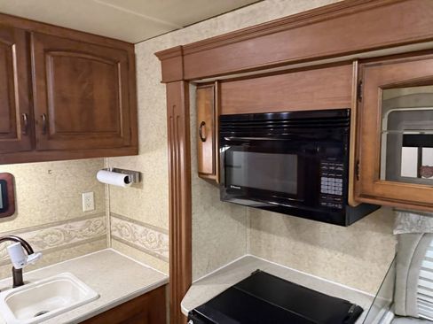 Used 2007 Ford E-450 and Econoline 450 image 53