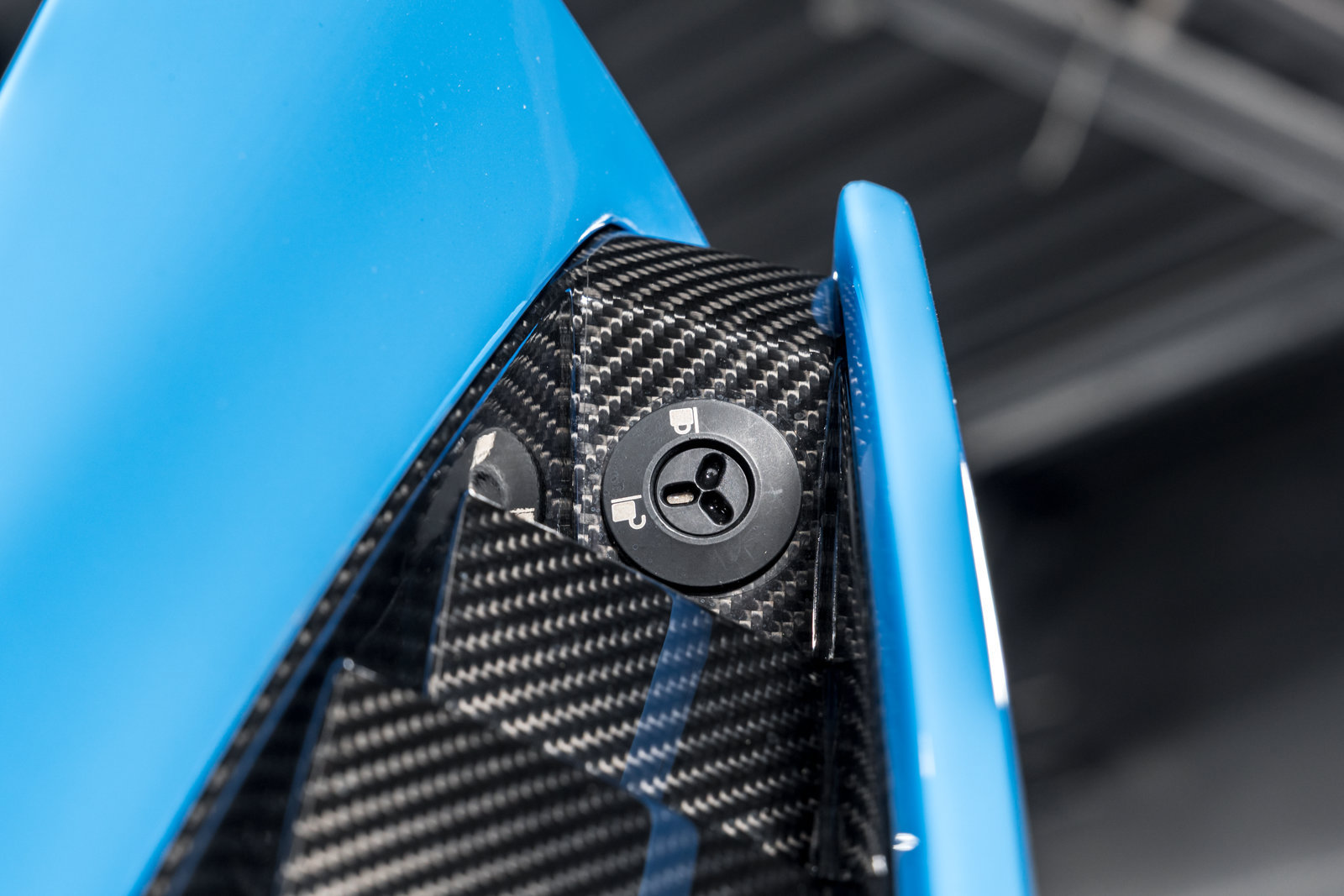 Used 2024 Lamborghini Huracan STO RWD image 45