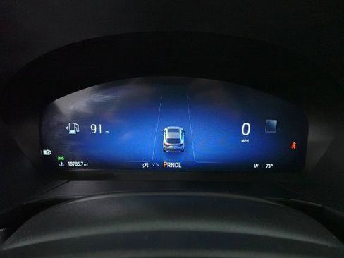 Certified 2025 Ford Escape Platinum AWD/4WD image 19
