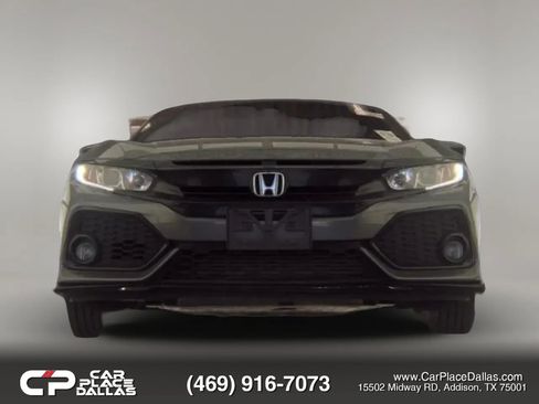 Used 2017 Honda Civic Sport image 3