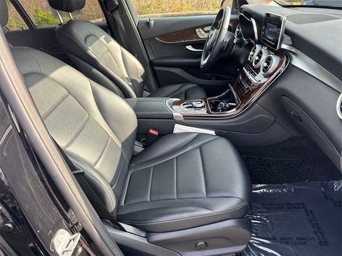 Used 2017 Mercedes-Benz GLC 300 image 13