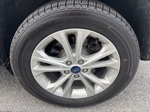 Used 2018 Ford Escape SE AWD/4WD image 13