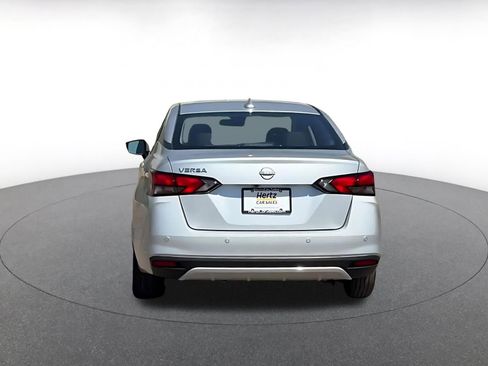 Used 2025 Nissan Versa SV FWD image 12