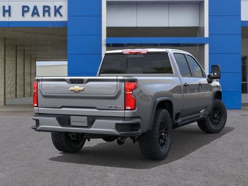 New 2026 Chevrolet Silverado 2500 ZR2 image 4