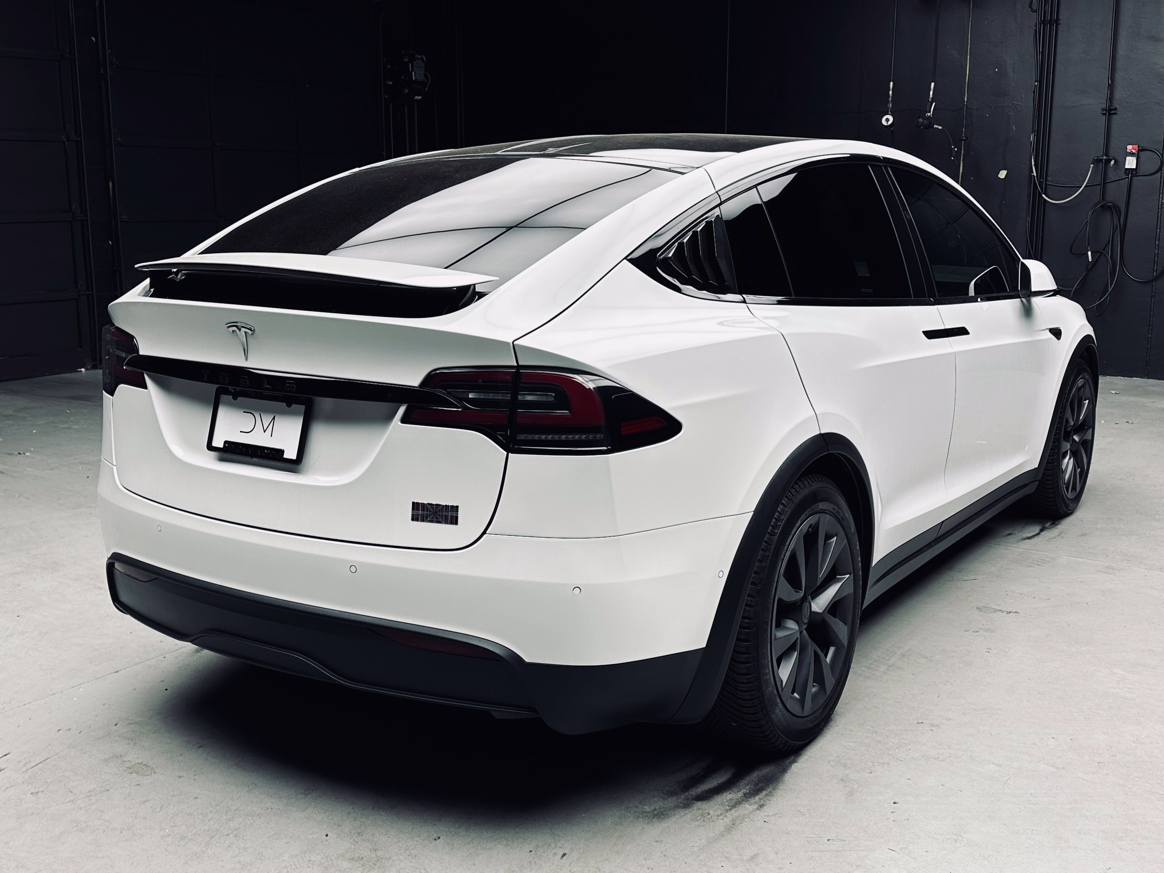 Used 2022 Tesla Model X Plaid AWD/4WD image 7