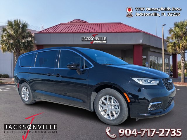 New 2026 Chrysler Pacifica Select FWD 360° Tour