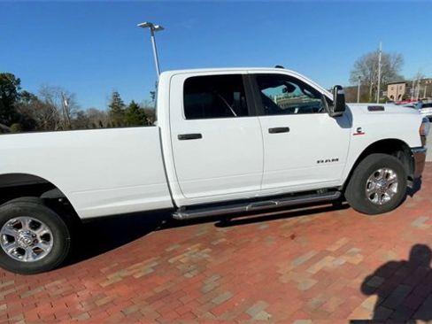 Used 2024 RAM 2500 Big Horn image 2