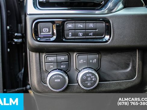 Used 2026 GMC Yukon XL Elevation image 34