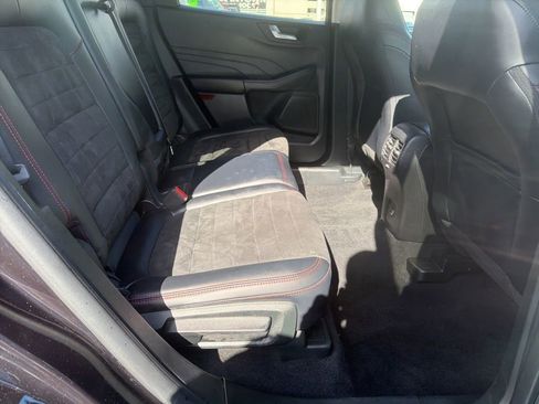 Used 2022 Ford Escape SEL w/ SEL Stealth AWD Package image 19