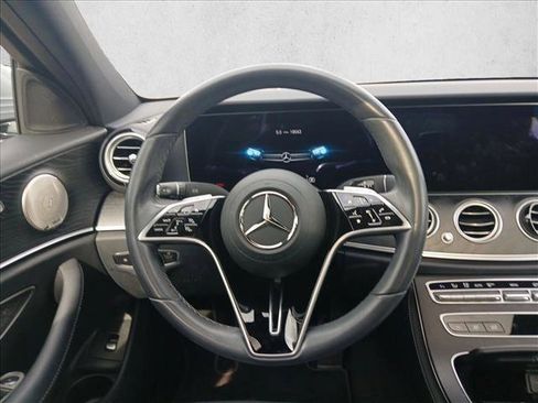 Used 2022 Mercedes-Benz E 350 Sedan image 18