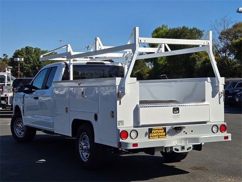 New 2026 Ford F350 XL w/ XL Chrome Package image 5