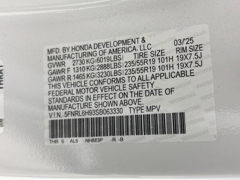 Used 2025 Honda Odyssey Elite image 9