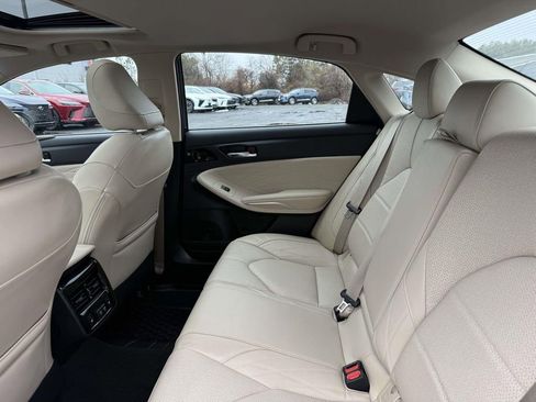 Used 2019 Toyota Avalon Limited w/ Advanced Safety Package image 16