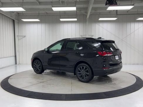 Used 2023 Chevrolet Equinox RS image 6