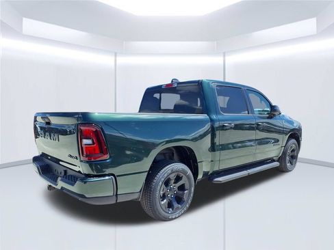 New 2026 RAM 1500 Express AWD/4WD image 22