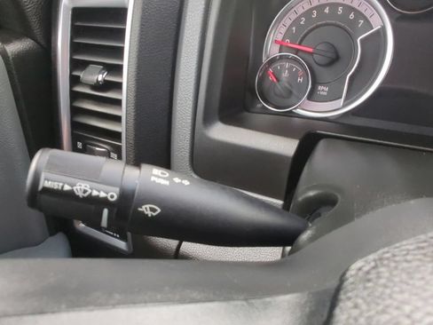 Used 2019 RAM 1500 Big Horn AWD/4WD image 28