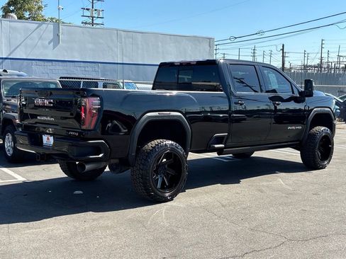 Used 2024 GMC Sierra 3500 AT4 w/ AT4 Premium Plus Package image 6