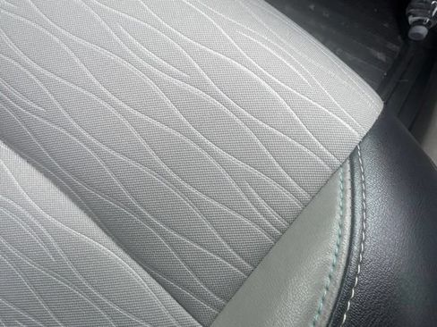 Used 2015 Buick Encore Convenience FWD image 7