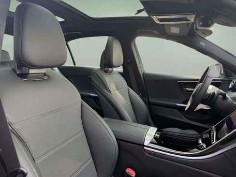 Certified 2026 Mercedes-Benz C 300 4MATIC Sedan image 30
