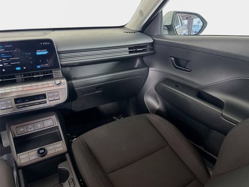 Certified 2024 Hyundai Kona SEL FWD image 24