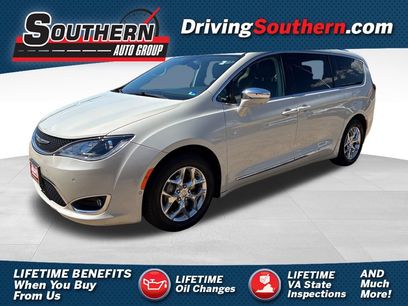 Used 2017 Chrysler Pacifica Limited